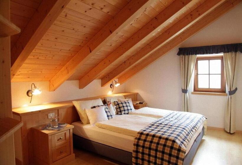 Семейные Апартаменты, Dolomites Apartments Ciasa Vally