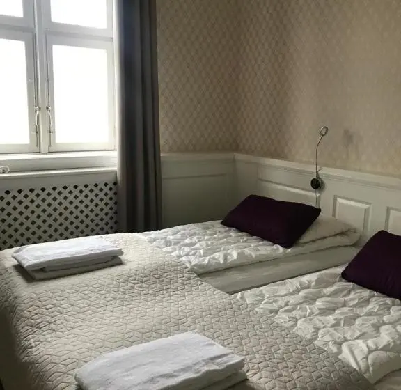 バス共有のスタンダードルーム, Halmstad Hotell & Vandrarhem Kaptenshamn