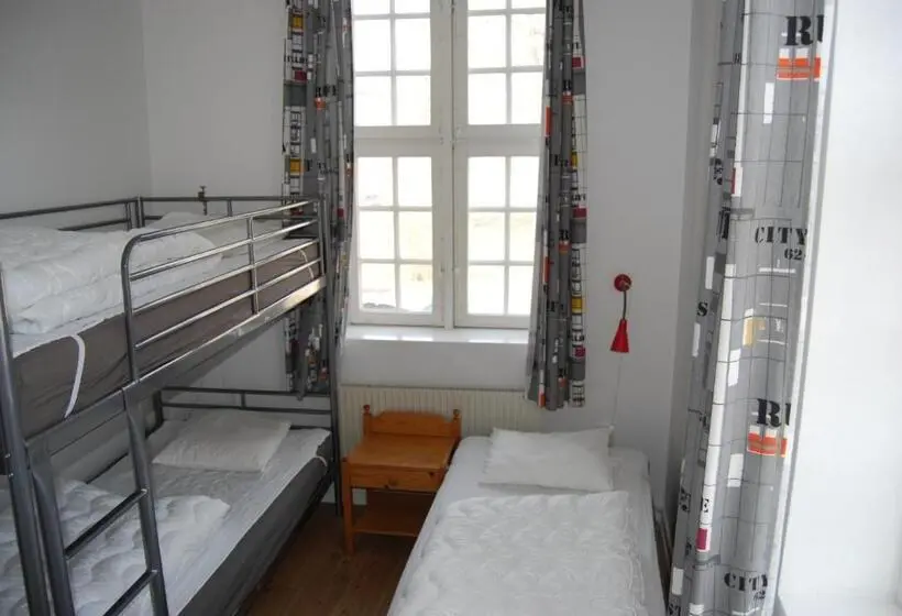 バスルーム共有のトリプルスタンダード, Halmstad Hotell & Vandrarhem Kaptenshamn