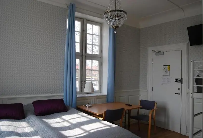スタンダード4人部屋, Halmstad Hotell & Vandrarhem Kaptenshamn
