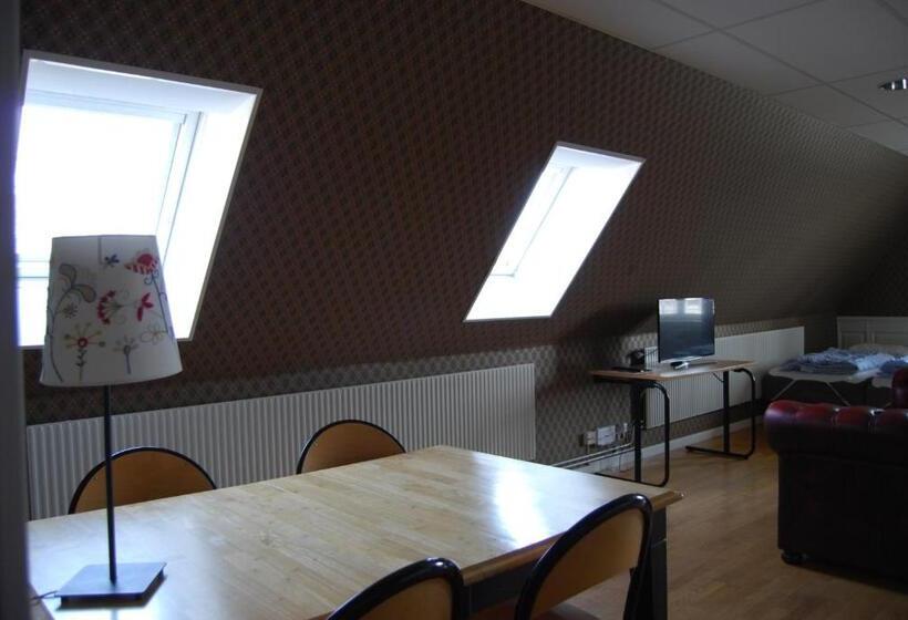 إستوديو قياسى, Halmstad Hotell & Vandrarhem Kaptenshamn