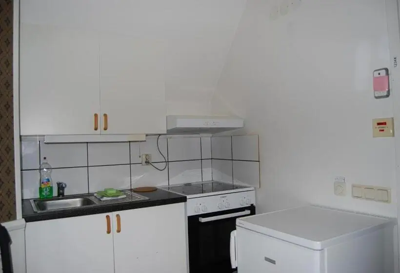 スタンダードスタジオ, Halmstad Hotell & Vandrarhem Kaptenshamn