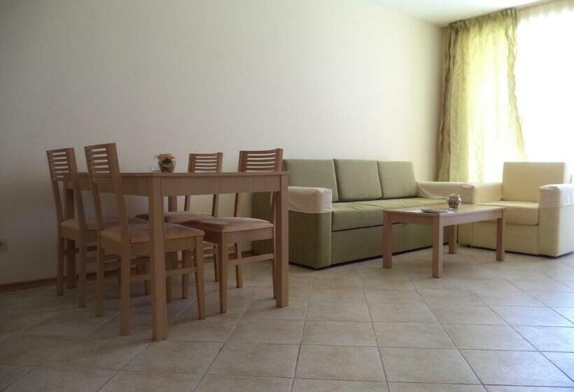 Апартаменты 1 Спальня, July Morning Seaside Resort