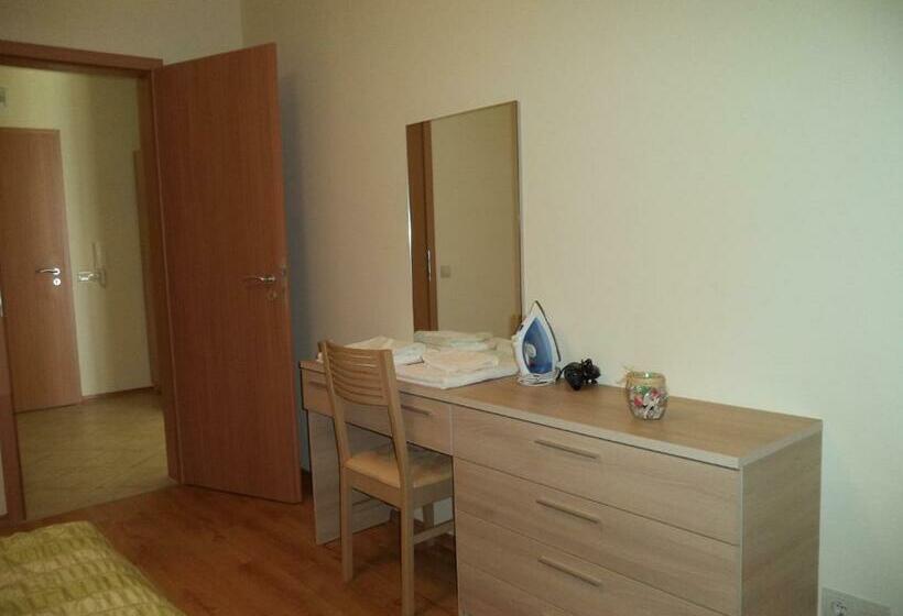 Апартаменты 1 Спальня, July Morning Seaside Resort