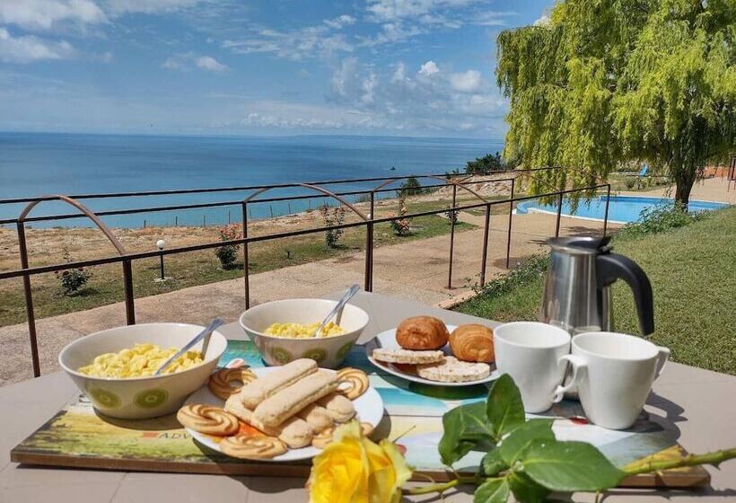 Студия Стандарт Вид на Море, July Morning Seaside Resort
