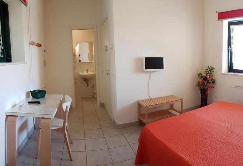 اتاق استاندارد سه نفره, Bambù Affittacamere & Residence