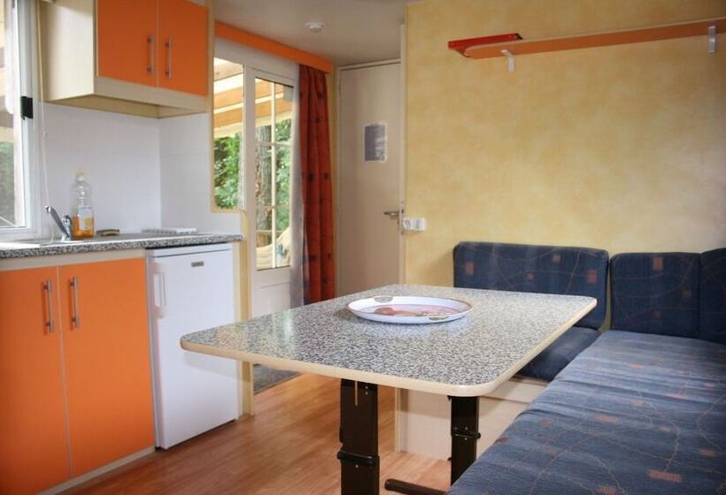 １ベッドルームハウス, Château De La Grange Fort