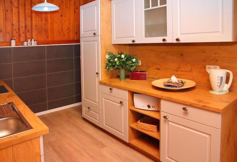 침실 3개 주택, Matys Landhausperle An Der Müritz