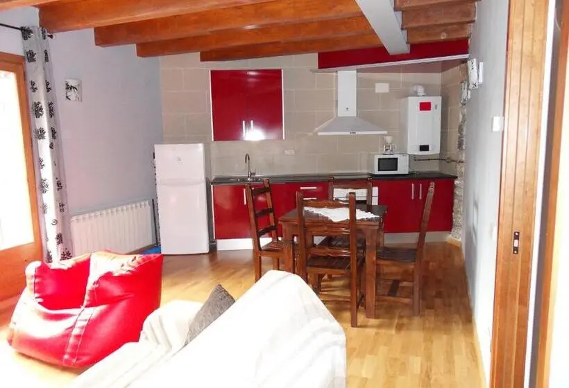 آپارتمان 1 خوابه, Pensió I Apartaments La Bordeta