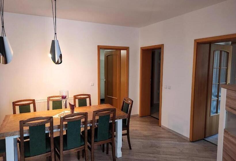 2ベッドルームアパートメント, Penzion Siesta