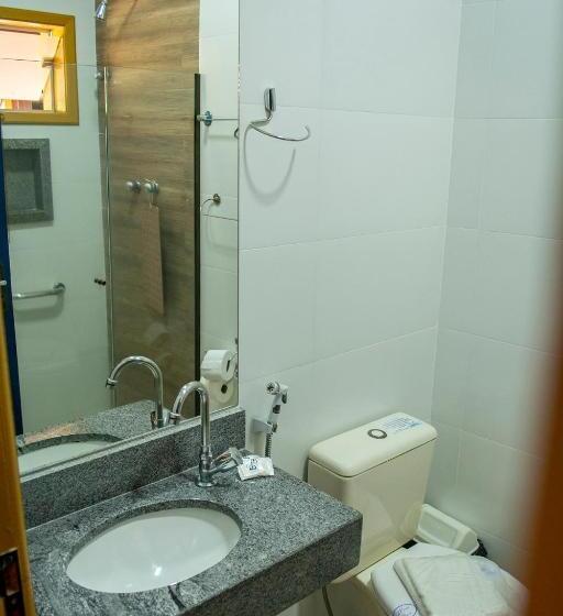 اتاق استاندارد سه نفره, Pousada Chafariz Das 4 Estações