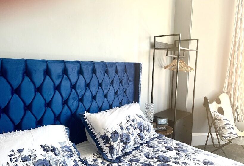 חדר דלוקס, The Westbank