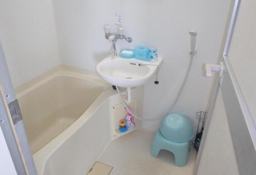 带海景标准四人间, Umi No Nakama