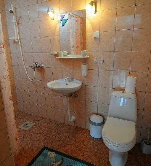 اتاق استاندارد سه نفره, Villa Ene