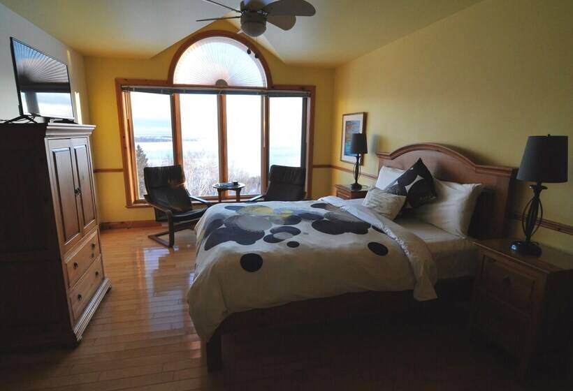 غرفة سوبيريور, Auberge Cap Aux Corbeaux