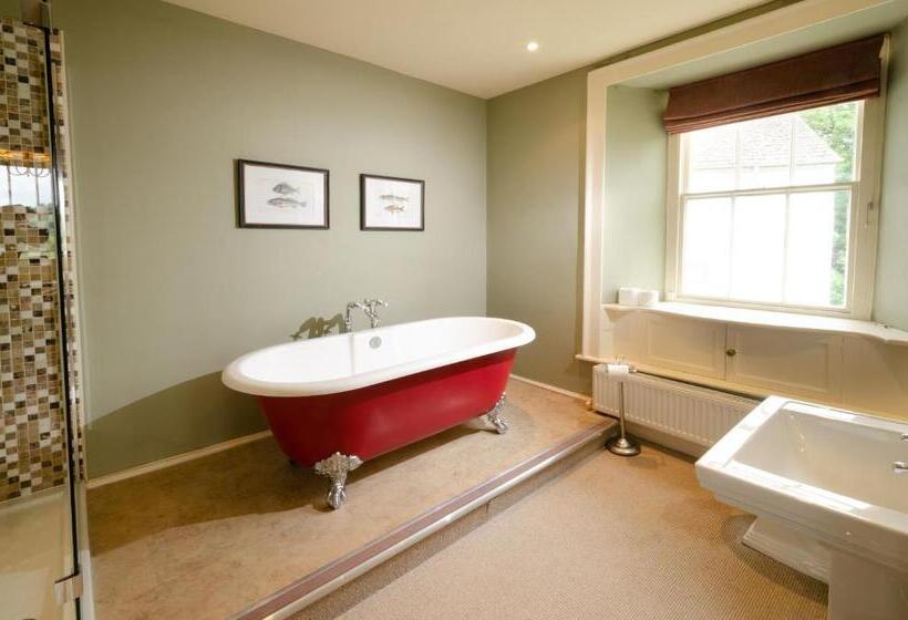 行政房间, Eltermere Inn