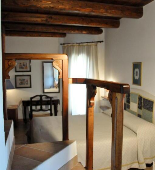 חדר סטנדרט לארבעה, Agriturismo La Campana