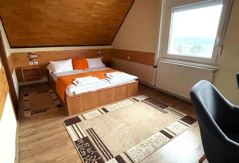 标准房带园景, Kántás Vendégház Tihany