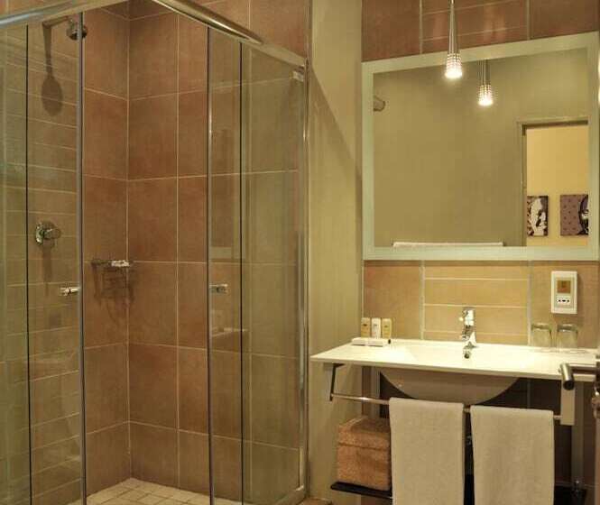 חדר אקזקיוטיב, Glendower View Guest House