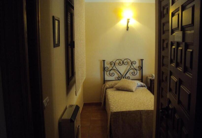 标准单人间, La Posada De Bayuela