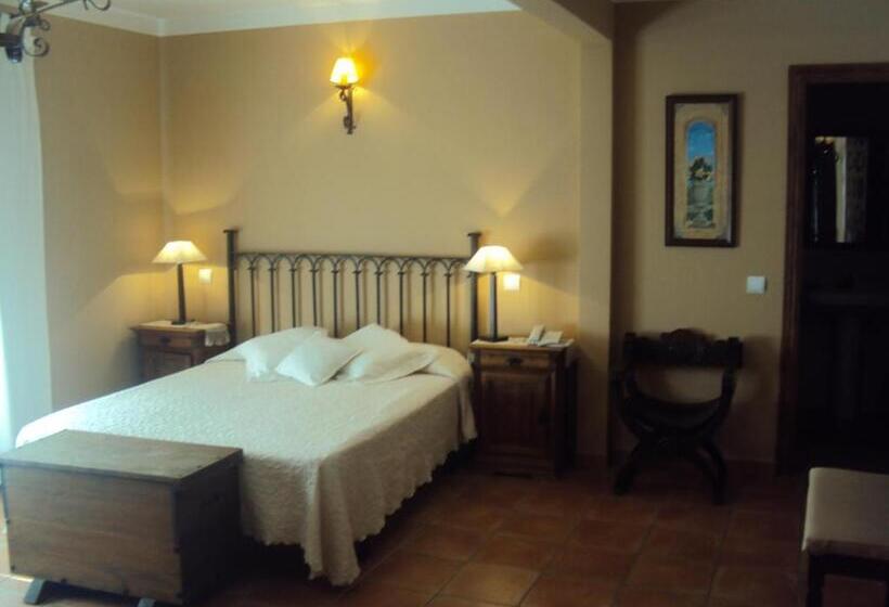 جناح, La Posada De Bayuela