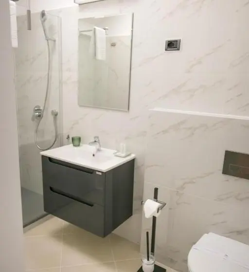 Habitació Quàdruple Premium, May Residence