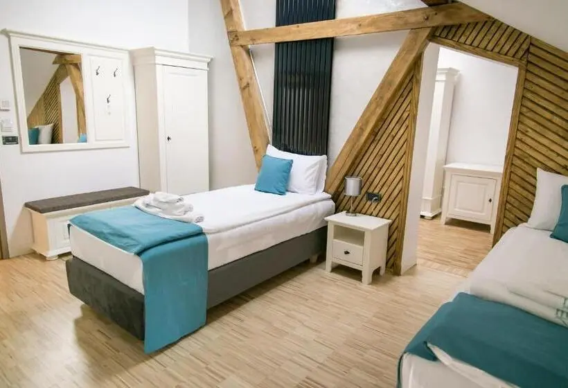 Habitació Quàdruple Premium, May Residence