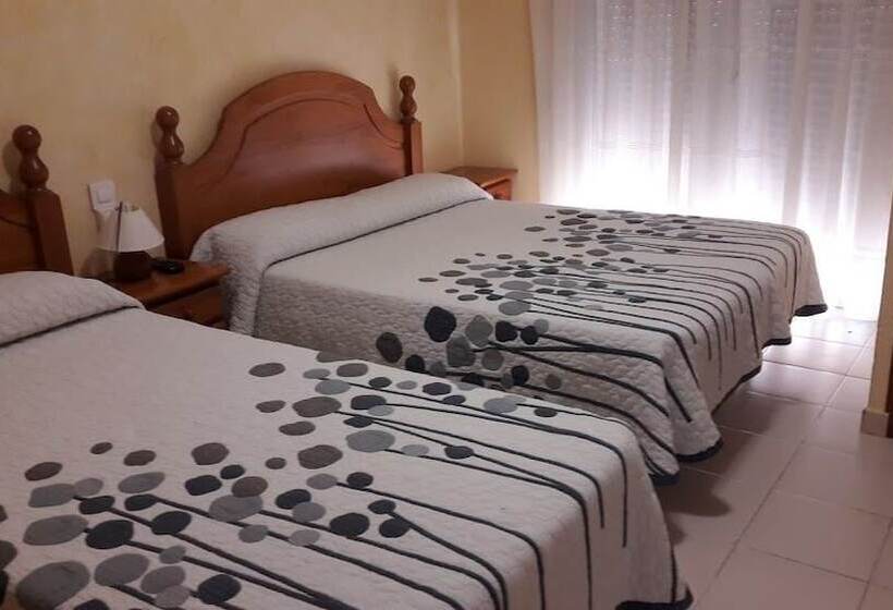 Номер Стандарт Трехместный, Pensio L'avi Pep