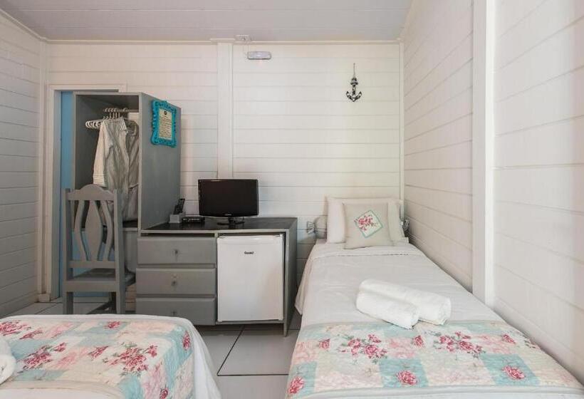 اتاق استاندارد سه نفره, Pousada Da Carmô