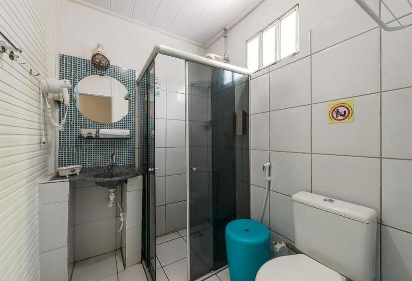 اتاق استاندارد چهار تخته, Pousada Da Carmô