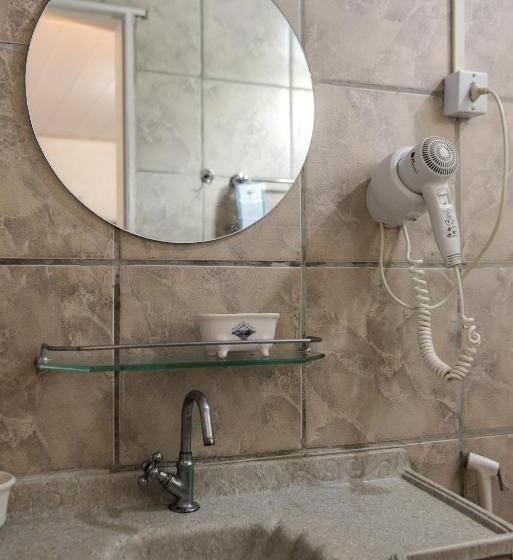 اتاق اکونومی, Pousada Da Carmô