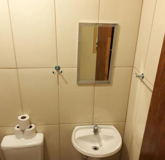 Quarto Triplo Deluxe, Pousada Familiar Oficial