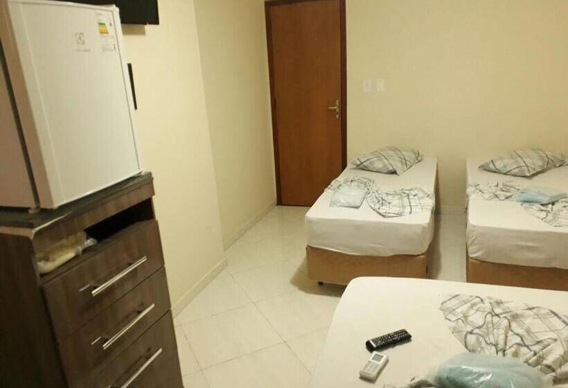Quarto Quádruplo Deluxe, Pousada Familiar Oficial