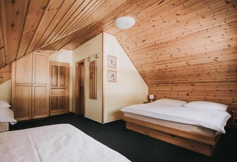 スタンダード４人部屋, Rodinný Resort Uko