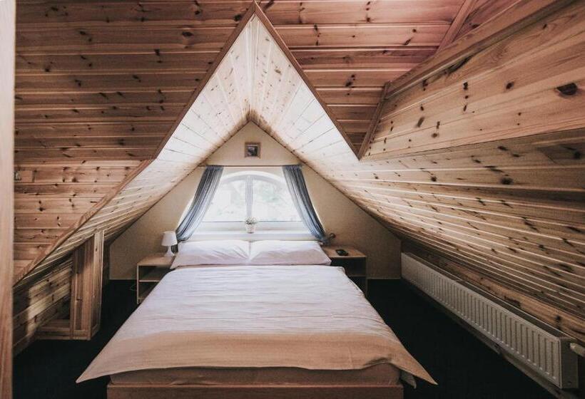 四人标准间, Rodinný Resort Uko