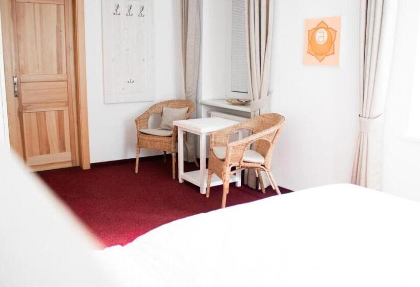 اتاق لوکس, Rodinný Resort Uko