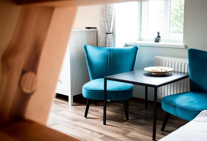 سوییت لوکس, Rodinný Resort Uko