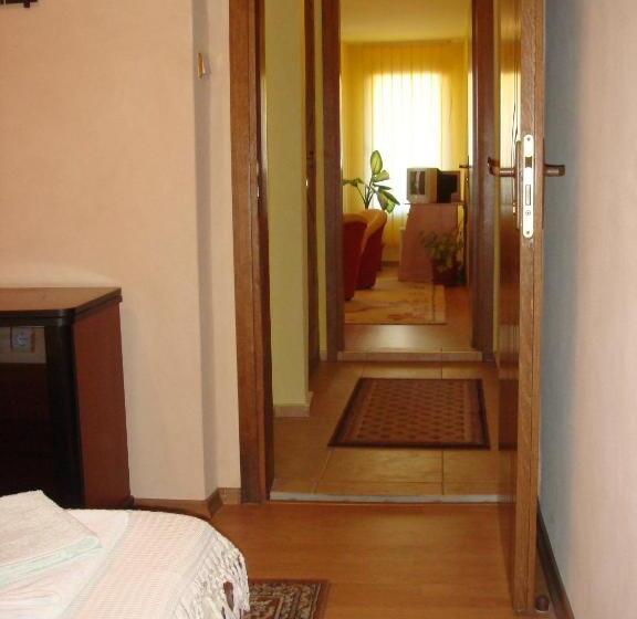 1 Sovrums Lägenhet, Sozopol House Dimitrovi