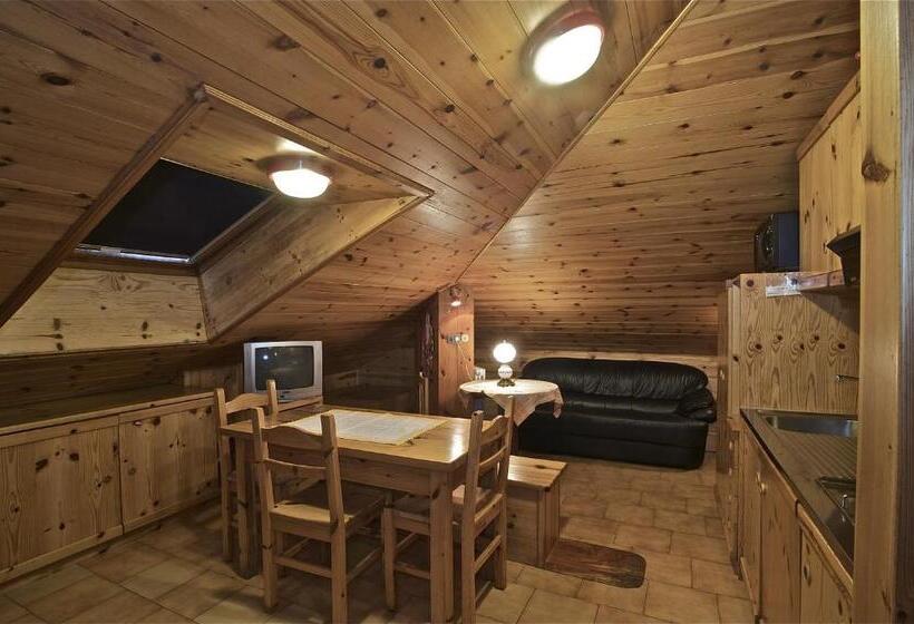 1 Bedroom Penthouse Apartment, Residence Raffaella