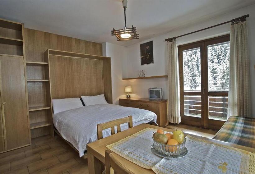 استودیو استاندارد با بالکن, Residence Raffaella