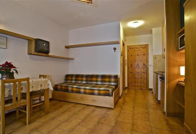 استودیو استاندارد با بالکن, Residence Raffaella