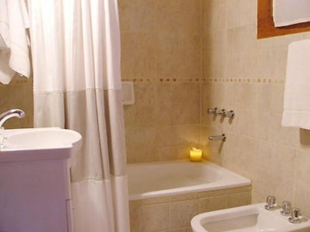 标准间, Las Piedras