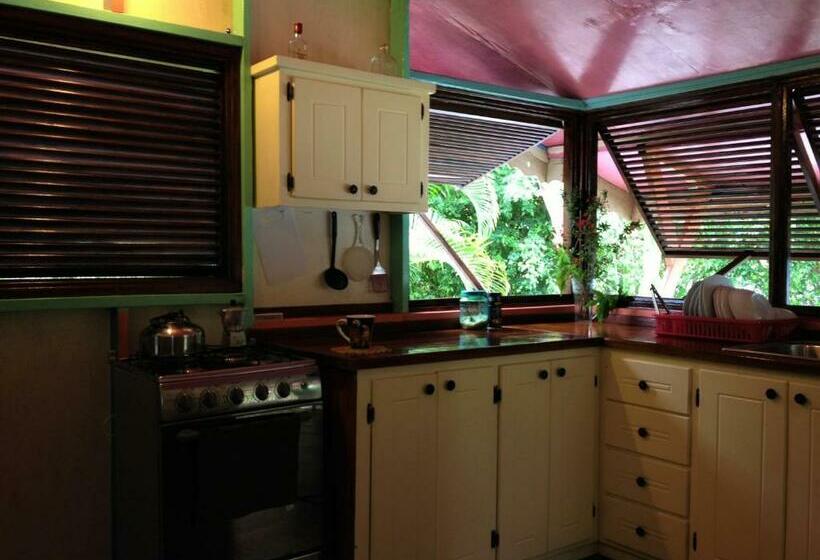 آپارتمان 2 خوابه, Italian Guesthouse