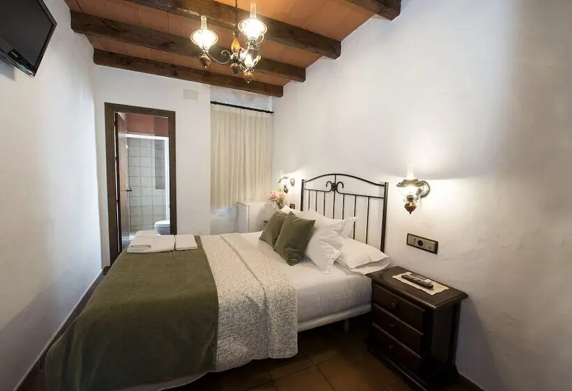 اتاق استاندارد, Hostal Torre De Guzmán