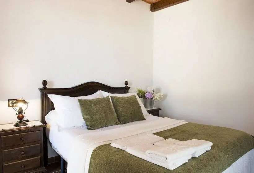 اتاق سوپریور, Hostal Torre De Guzmán