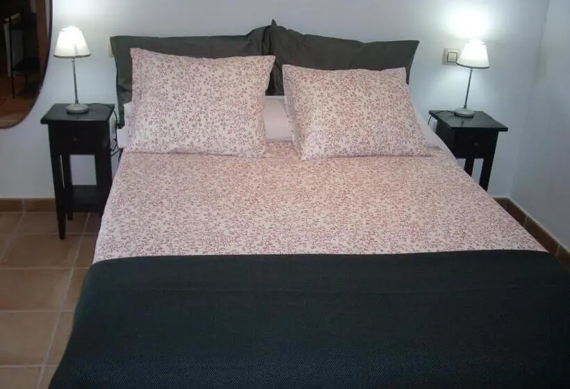 Standard Yhden Hengen Huone, La Venta Del Arriero