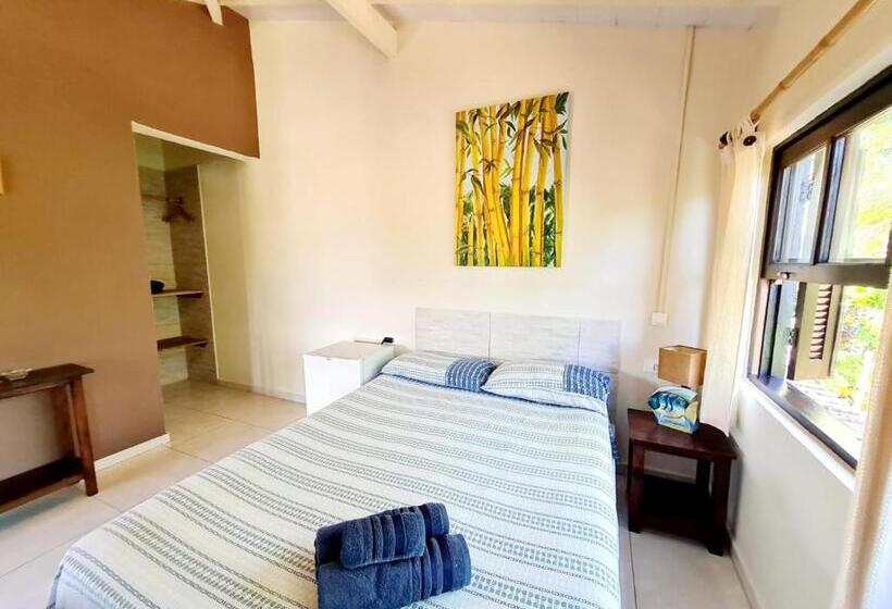 Triple Room Sea View, Pousada Por Do Sol