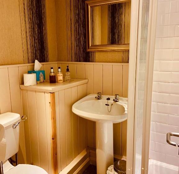 חדר סטנדרט יחיד, The Wilson Arms