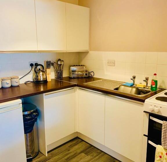 בית, חדר שינה 1, The Wilson Arms