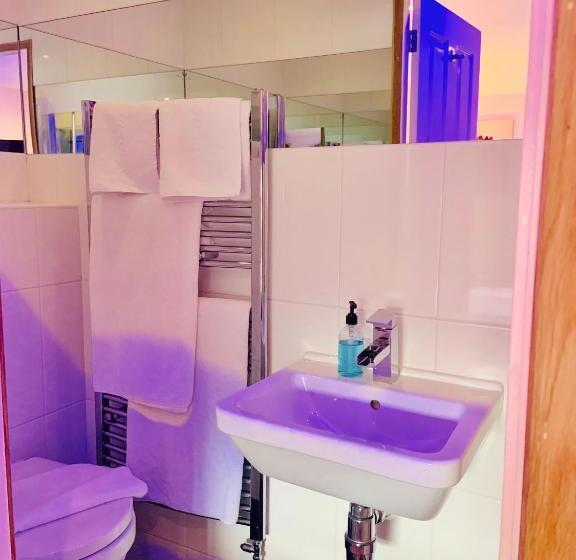 수피리어 룸, The Wilson Arms